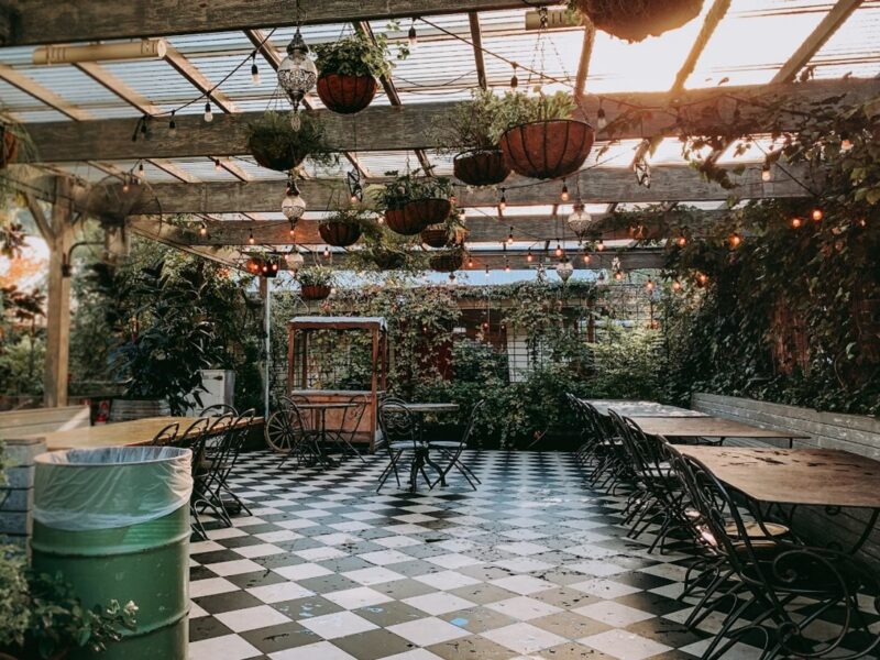 sfeervolle versiering pergola