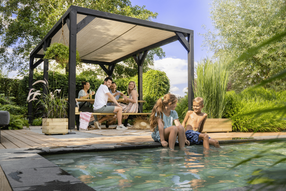 Aluminium pergola