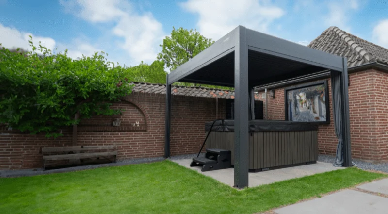 pergola met gordijn